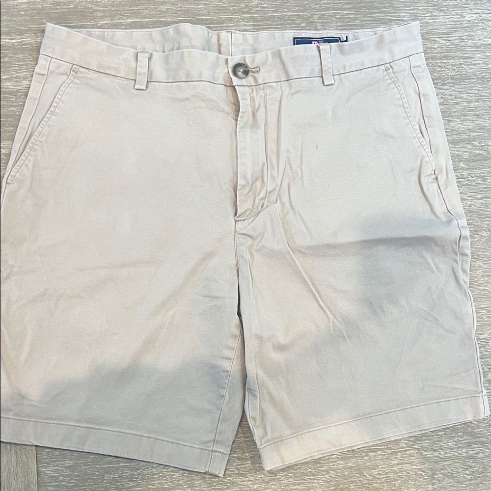 Vineyard vines Mens Classic Tan Shorts